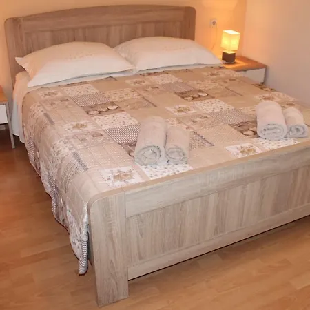 Apartman Luca *